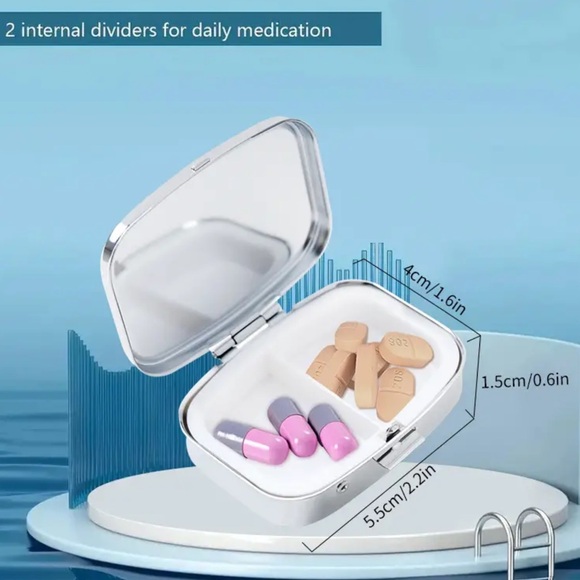 NEW| Cute Whimsical Cozy Cat Pattern Portable Pill Box Case Trinket Organizer - Picture 6 of 13